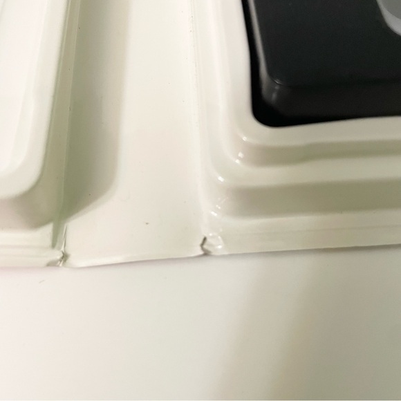 The Muppet Christmas Carol VHS - Picture 13 of 16